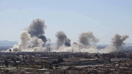 الأسد يستبق بدء الهدنة بأكثر من 70 غارة جوية و 60 برميل متفجر على ريف دمشق